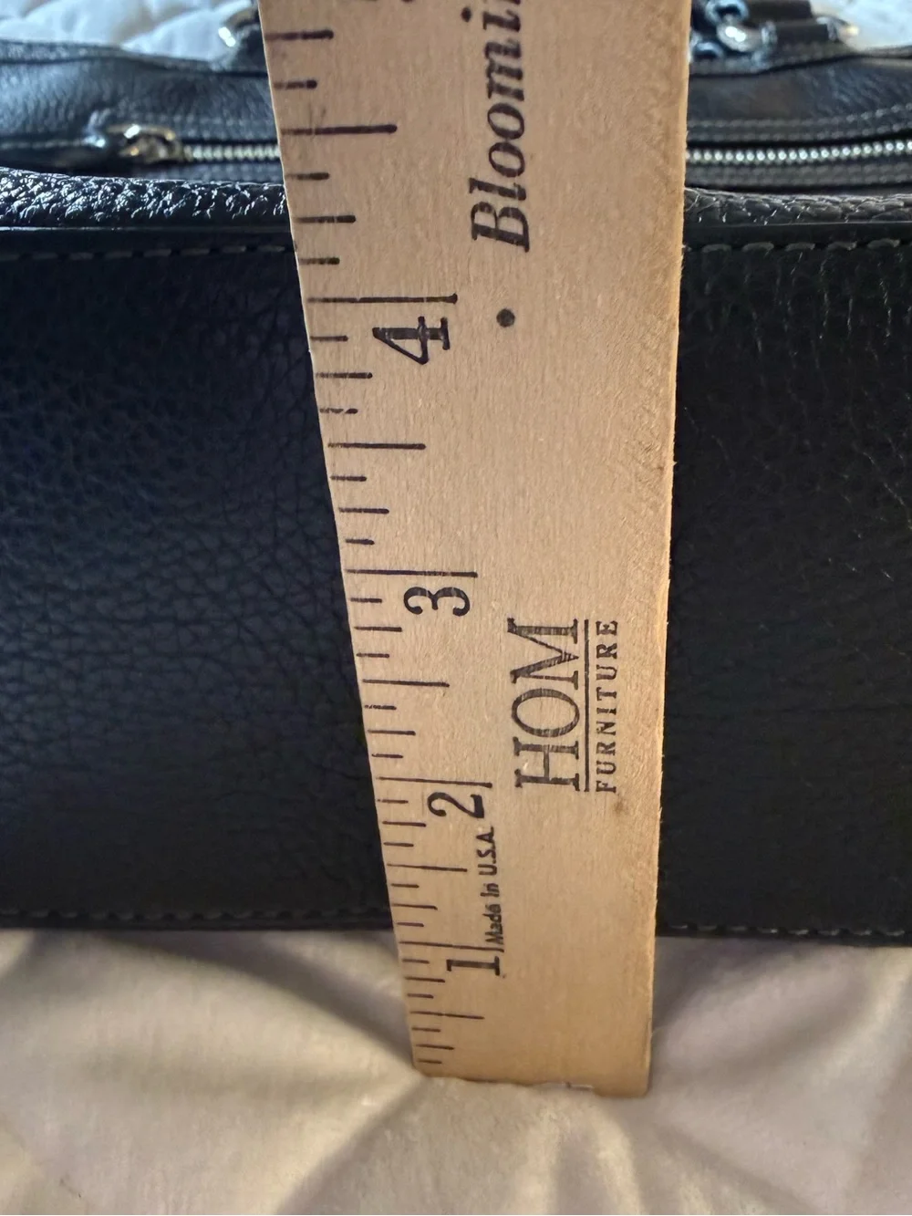 Coach authentic pleated